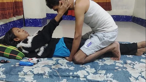 Hanif pk And Popy .  Desi hard-core doggy style Asian fucking in Bangla.